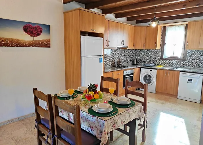 Kayakoy 2 - Private Stone Φετιγιέ